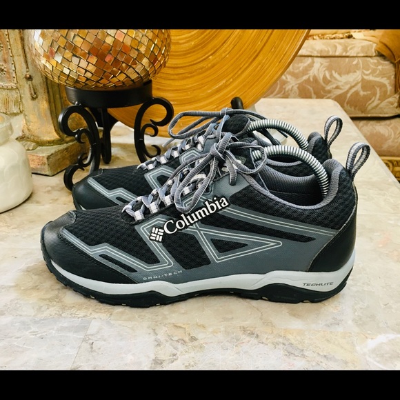 columbia white top shoes